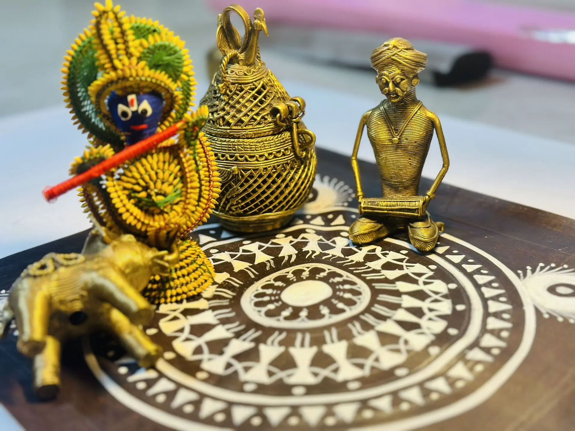 Traditional Indian Handicrafts Online | Tribal Brass Decor & Artisan Crafts – Maatru Rasah Handmade Indian handicrafts including brass figurines and tribal decor – crafted by artisans and sold by Maatru Rasah.